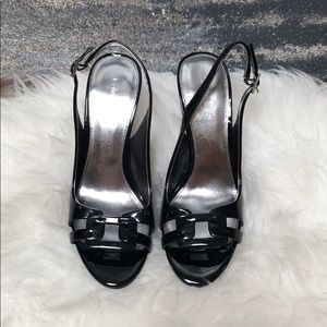 CALVIN KLEIN PATENT HEEL SLINGBACK